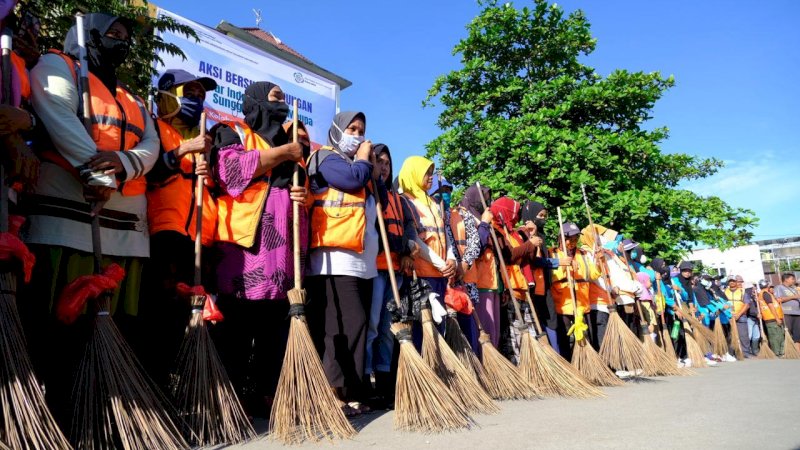 Peringati HPSN 2025, Pemkab Gowa Gelar Aksi Bersih di Pasar Minasa Maupa