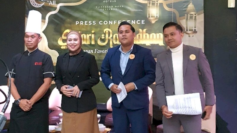 General Manager Mercure Nexa Pettarani Wiwied Nurseka bersama tim saat gelar jumpa pers safari ramadhan