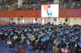 Terbanyak,  386 Wisudawan Unismuh Makassar Raih Predikat Cum Laude dari  646 Orang