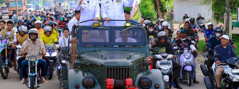 Ribuan Warga Sambut Kedatangan Bupati dan Wakil Bupati Barru Periode 2025-2030