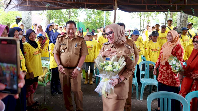 Bupati Barru, Andi Ina Kartika Penuhi Janji Temui Pahlawan Kebersihan