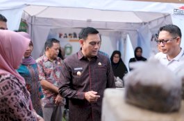 Dukung Petani Lokal, Wawali Parepare Hermanto Tinjau Pasar Tani