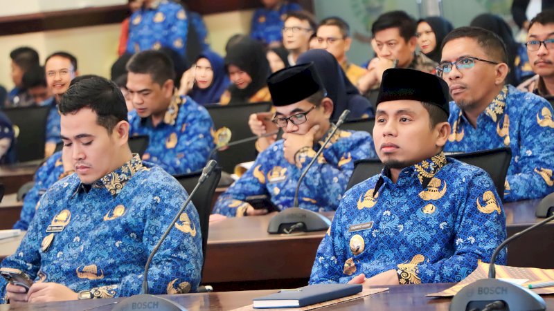 Hadiri Rapat Pleno TPKAD, Tasming Hamid:  Kebijakan Pemerintah dalam Mengelola Anggaran jadi Penentu Keberhasilan Program