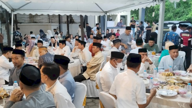 Ketua DPRD Wajo Gelar Buka Puasa Bersama