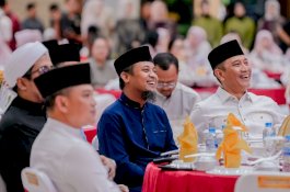 Momen Gubernur Andi Sudirman Buka Puasa Bersama Kapolda Sulsel