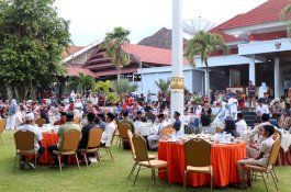 Tasming-Hermanto Gelar Bukber Bersama Tim Pemenangan, Tekankan Peran dalam Pemerintahan