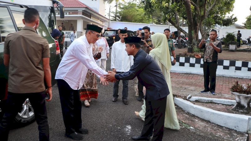 Tasming Hamid  Sambut Kunjungan Kerja Pangdam di Kantor Kodim 1405