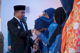 Tasming Hamid Lantik Pengurus TP PKK, Dorong Sinergi dalam Pembangunan