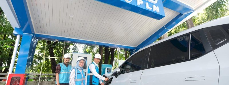 Animo Pemudik EV Diprediksi Meningkat saat Idulfitri 1446 H, PLN UID Sulselrabar Siapkan 62 Unit SPKLU