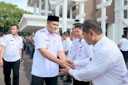 Bupati Bantaeng Pimpin Apel Gabungan, Tegaskan Penyegaran ASN dan Pembayaran TPP Tepat Waktu