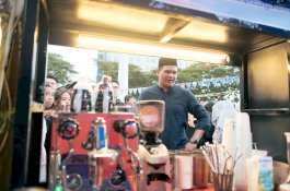 Pulihkan Ekonomi, Bupati Bantaeng Uji Nurdin Gratiskan Tenant di Festival Ramadan Bangkit