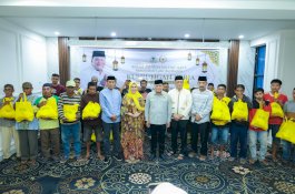 Bupati Andi Ina Sampaikan Aspirasi Prioritas Barru ke Nurdin Halid, Titipkan Mimpi Akademi Sepak Bola Ramang
