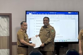 Bupati Maros Serahkan DPA 2025, Anggaran Pendidikan Dan Kesehatan Tertinggi