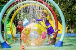 April FunTastic: Pengalaman Unik Jelajahi Wahana dengan Keindahan Alam