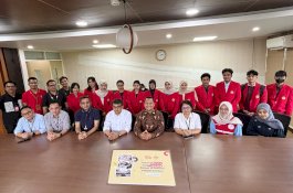 Telkomsel Salurkan Bantuan Pendidikan untuk Mahasiswa UNHAS dan UNM, Perkuat Kemajuan Pendidikan Tinggi