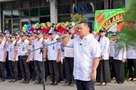 Hamzah Ahmad Pimpin Apel Perdana Sebagai Plt Dirut Perumda Air Minum Kota Makassar