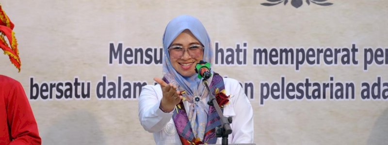 Husniah Talenrang: Perempuan Penggerak Perubahan dan Pilar Pembangunan Daerah