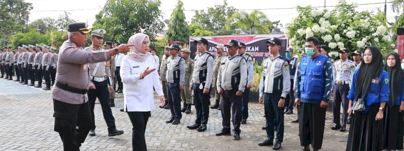 Bupati Barru Pimpin Apel Operasi Ketupat, 104 Personel Gabungan Amankan Mudik Lebaran 2025