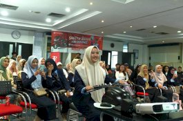 Asmo Sulsel Edukasi Keselamatan Berkendara untuk Kartini Masa Kini