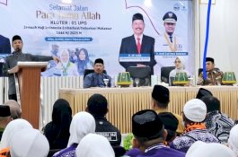 Gubernur Sulsel Lepas 393  Jemaah Haji Embarkasi Makassar Kloter Pertama