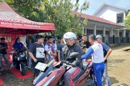 Siswa SMAN 14 Gowa Antusias Ikuti Riding Test dalam Kegiatan Edukasi Safety Riding oleh Asmo Sulsel