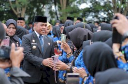 Ratusan CPNS Dan P3K Wajo Terima SK dari Bupati Andi Rodman