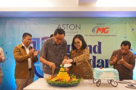 Syukuran HUT Aston Makassar yang ke-13 dengan Tema Beyond Boundaries 