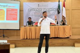 Adnan Berbagi Ilmu Kepemimpinan ke Peserta LK II HMI Sulselbar