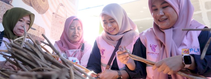 PLN UID Sulselrabar Raih Tiga Penghargaan Bergengsi dalam Bina Mitra UMKM Award 2025