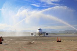 Pelita Air Resmi Terbang Jakarta - Makassar, Gubernur Sulsel: Ini Momentum Penguatan Ekonomi Daerah