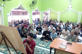 WBP Lapas Narkotika Gowa Antusias Ikuti Tahfiz-Kajian Tafsir di Hari Libur