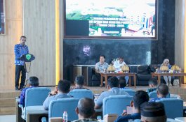 Pj Sekda Barru Buka Rapat Forum Penyusunan RJPMD