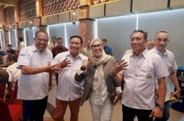 Andi Ina Kartika Hadiri Kongres IKA SMANSA Makassar