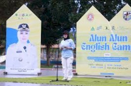 Andi Ina Mengajak Generasi Muda di Kabupaten Barru Kembangkan Kemampuan Berbahasa Inggris Sejak Dini