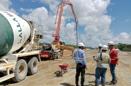 Kalla Beton Pasok Material untuk Proyek Jalan Strategis di Kawasan Inti IKN Nusantara