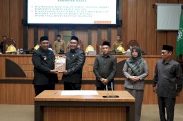 Bupati Maros Paparkan Visi Pembangunan 2025–2029 di Rapat Paripurna DPRD