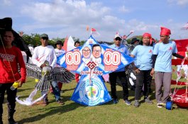 Lomba Layang-Layang di Gowa Meriahkan HUT ke-80 RI