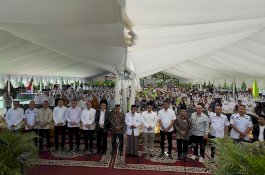 Sinergi OJK, LPS, dan Pemda Bone Wujudkan Santri Melek Keuangan