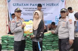 Polres Kepulauan Sula Gelar Gerakan Pangan Murah, 1 Ton Beras Ludes Terjual