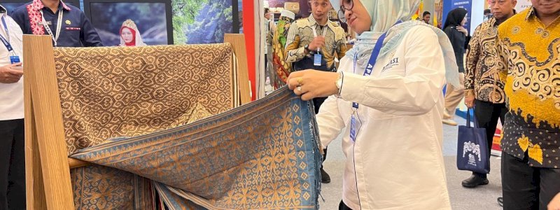 Bupati Gowa Promosikan Ikon Sejarah dan Produk UMKM Daerah di APKASI Expo 2025