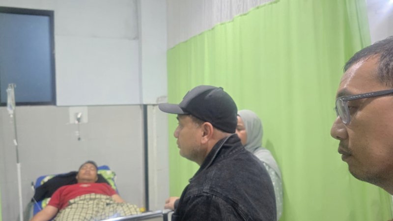 Appi Jenguk Korban Demo Pegawai DPRD di Rumah Sakit