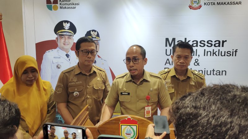 Pemkot Makassar Cari Solusi Tepat untuk Pedagang Anjungan Losari