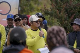 Wabup Gowa Ajak Komunitas Pencinta Alam Bersih-bersih Gunung Bawakaraeng