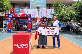 Honda DBL Roadshow Panaskan Semangat SMAN 2 Makassar Jelang DBL 2025