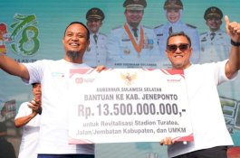 Gubernur Sulsel Serahkan Rp13,5 M untuk Revitalisasi Stadion Turatea dan Infrastruktur Jeneponto