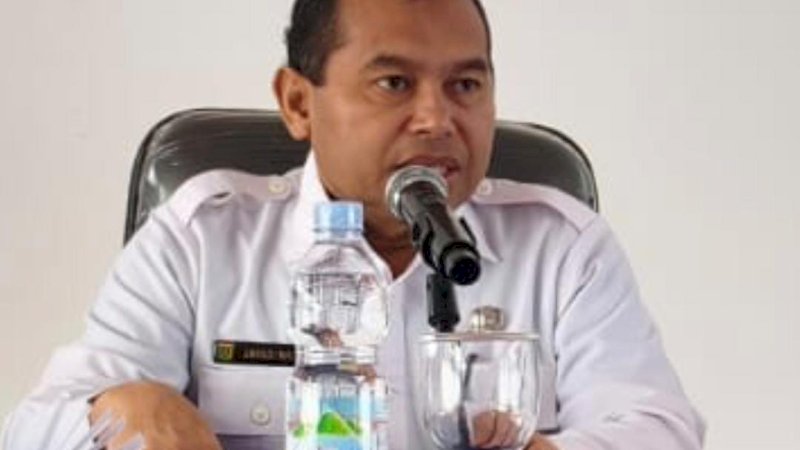 Kepala Disnakertrans Sulsel Jayadi Nas