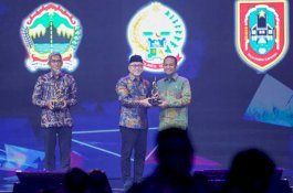 Pemprov Sulsel Terima Penghargaan Nasional Ketahanan Pangan 2025