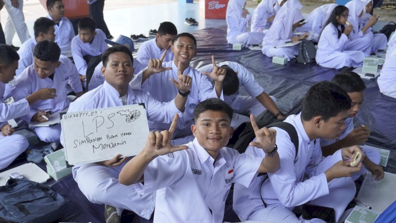 LPS hadir di SMA Angkasa 1 memberikan edukasi literasi keuangan