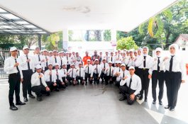 Pesan Gubernur Sulsel Andi Sudirman Saat Lepas Calon Praja IPDN Angkatan XXXVI