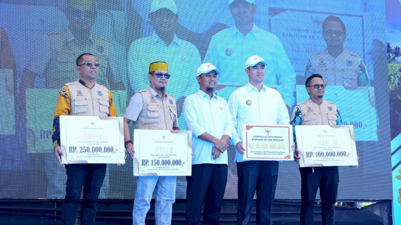 Gubernur Sulsel Canangkan Bibit Jagung di Kabupaten Pangkep